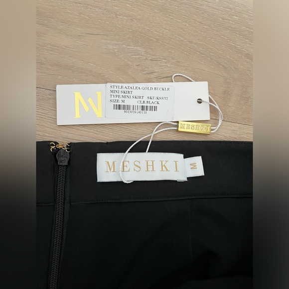 NWT Meshki Gold Buckle Mini Skirt - Picture 8 of 13